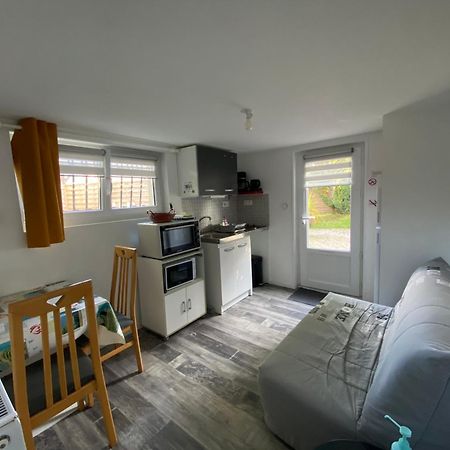 Le Palmier Appartement Saint-Georges-de-Pointindoux Buitenkant foto