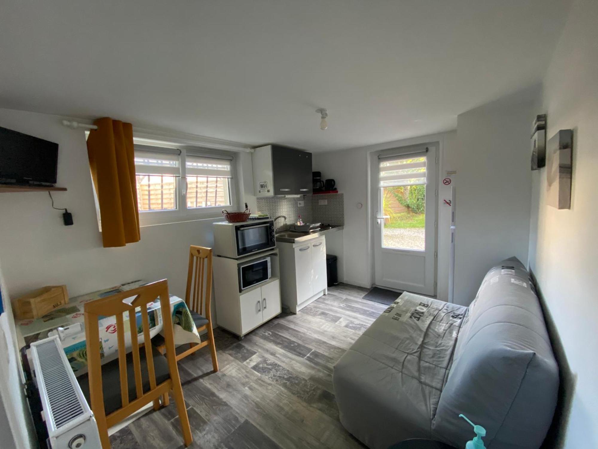 Le Palmier Appartement Saint-Georges-de-Pointindoux Buitenkant foto